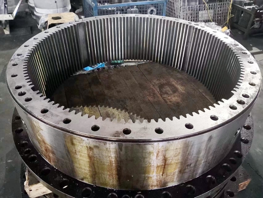 42CrMo प्लेनेटरी ड्राइव सिस्टम के लिए इंटरनल स्पर गियर को शामिल करता है