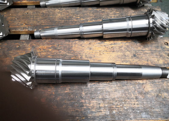 दायां हाथ सर्पिल बेवल गियर शाफ्ट 6.5 मॉड्यूल 503 मिमी लंबाई: