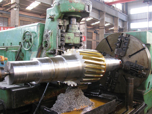 ट्रांसमिशन स्पेयर पार्ट्स 14 मॉड्यूल लेफ्ट हैंड मेन ड्राइव हेलिकल गियर शाफ्ट, 58-62 एचआरसी के साथ