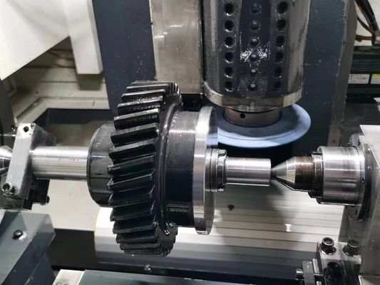 हाई स्पीड सिंगल हेलिकल गियर ट्रेन ट्रांसमिशन 17CrNiMo6 स्टील पिनियन Ra0.8