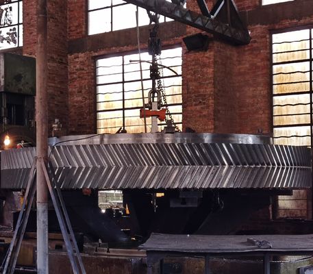 आईएसओ 8-9 ग्रेड सटीकता हेरिंगबोन गियर अनुकूलन योग्य हेलिक्स कोण इष्टतम प्रदर्शन के लिए